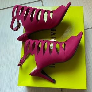 Gianni Bini Halven Heels